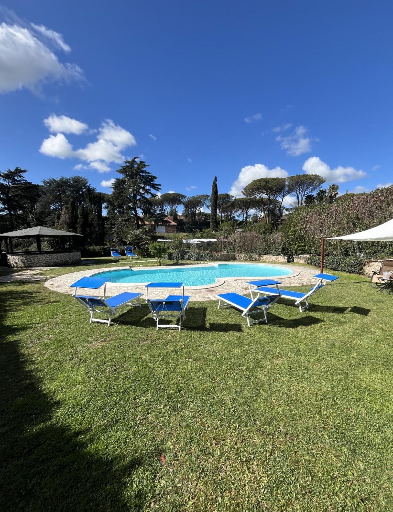 Villa Open Space - Location Per Eventi 2 Piscine Riscaldate - Roma